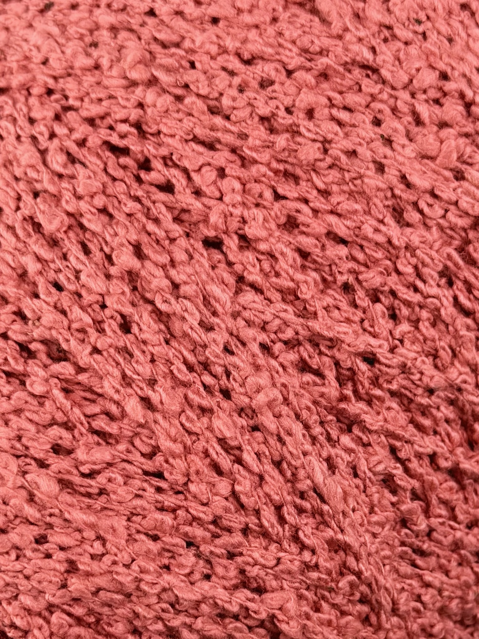 Art. Bouclé Silk – Fil bouclé 100 % soie col. Corail rosé 220 m / 100 g